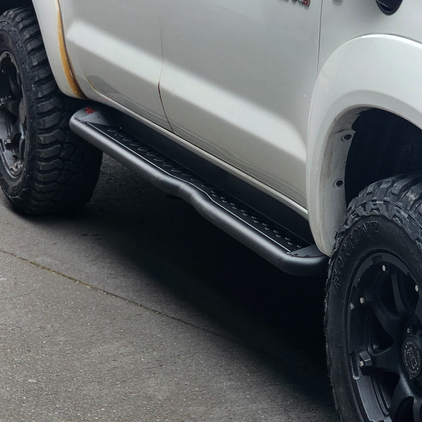 Toyota Hilux N70/N80 Rock Sliders