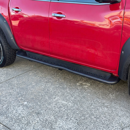 Nissan Navara NP300 Heavy Duty Running Boards Tough Trucks