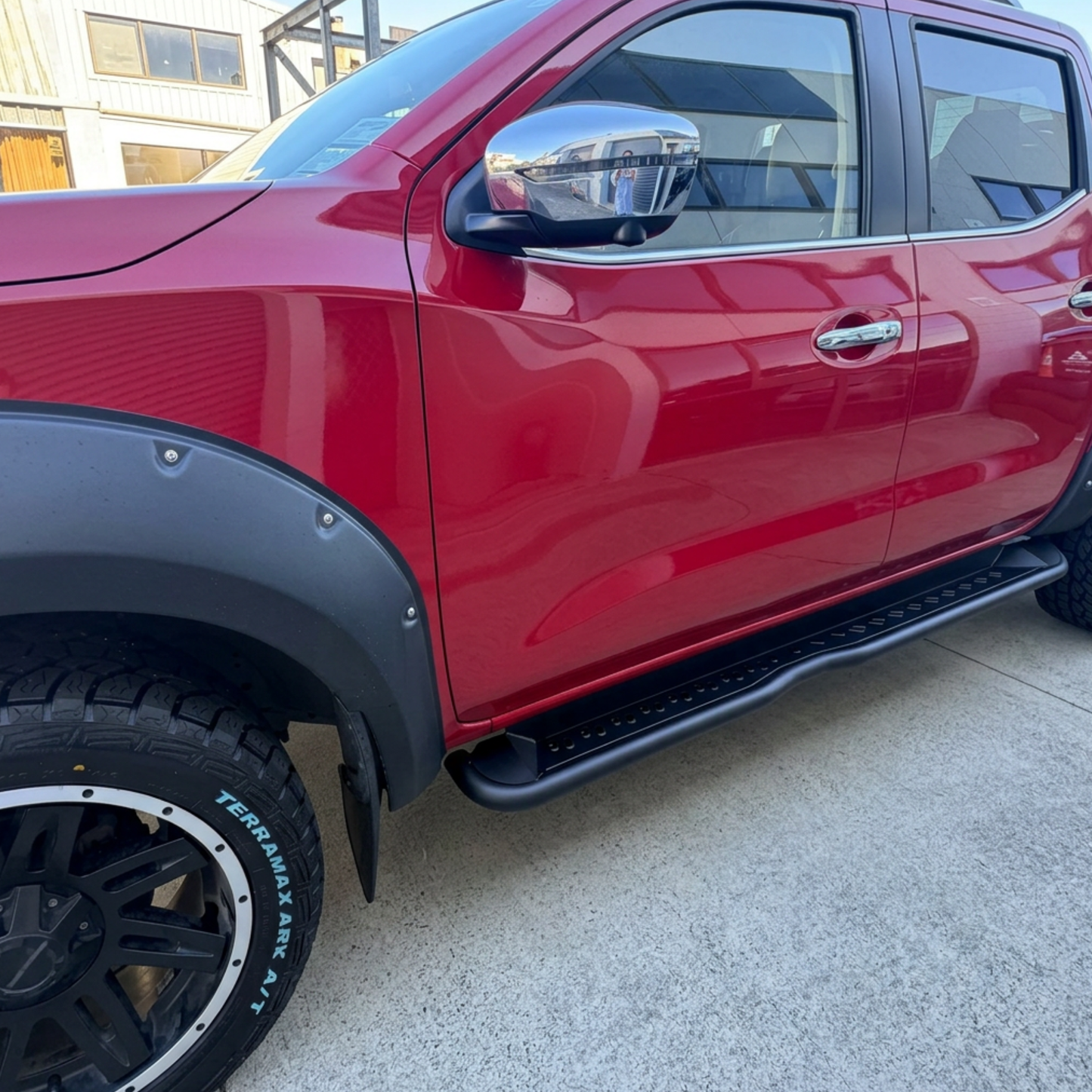 Nissan Navara NP300 Heavy Duty Running Boards Tough Trucks